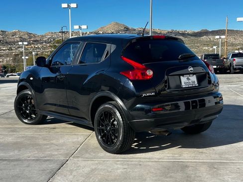 Used 2013 Nissan Juke SV image 6