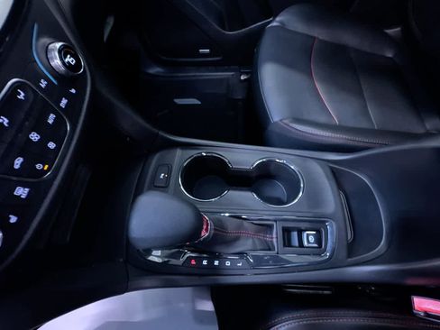 Used 2024 Chevrolet Equinox RS w/ RS Leather Package image 28