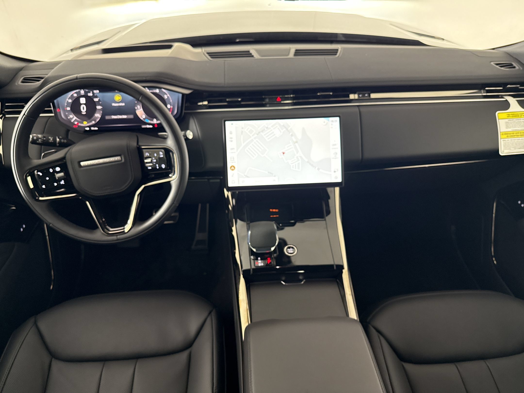 New 2026 Land Rover Range Rover Sport Dynamic SE AWD/4WD image 15