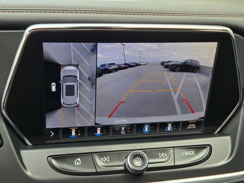 Used 2020 Chevrolet Blazer Premier w/ Driver Confidence II Package FWD image 23