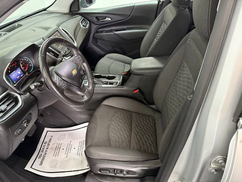 Used 2019 Chevrolet Equinox LT image 14