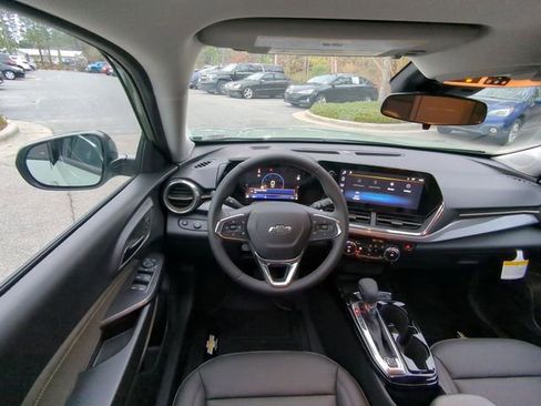 New 2026 Chevrolet Trax ACTIV w/ Sunroof Package image 39