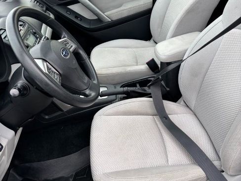 Used 2014 Subaru Forester 2.5i Premium w/ All-Weather Package image 20
