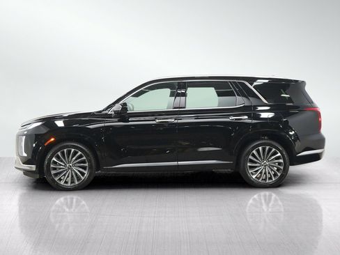 Used 2024 Hyundai Palisade Calligraphy AWD/4WD image 2