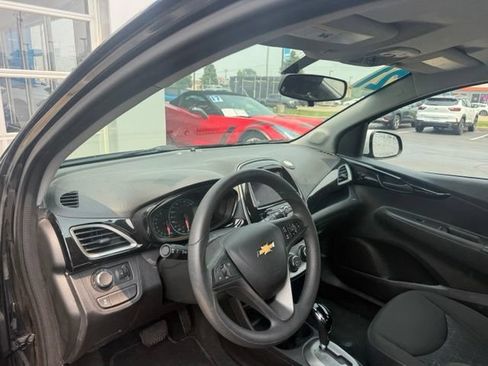 Used 2021 Chevrolet Spark LT w/ Spark Special Edition FWD image 7