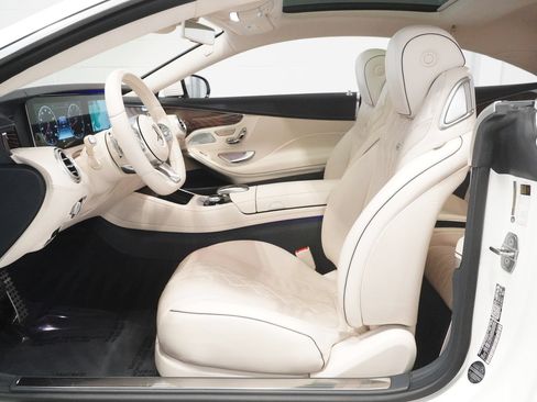 Certified 2021 Mercedes-Benz S 560 4MATIC Coupe image 11