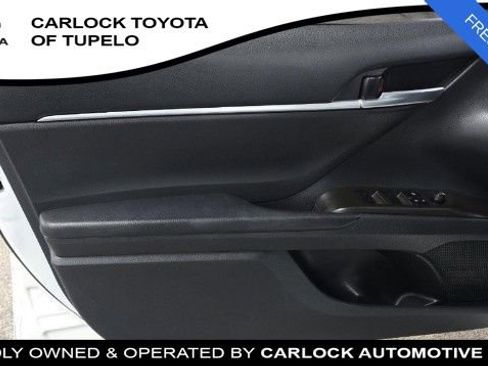 Used 2023 Toyota Camry SE image 7