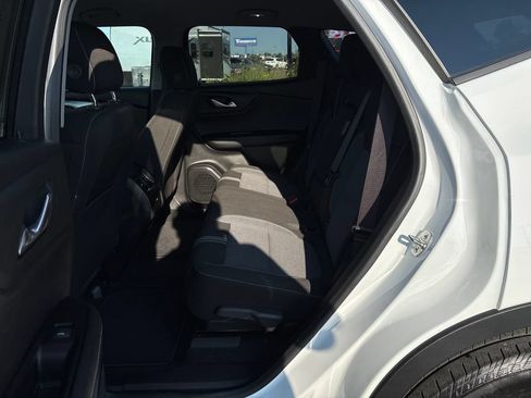 Used 2024 Chevrolet Blazer LT w/ Convenience Package FWD image 27