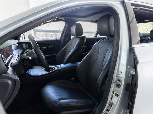 Used 2019 Mercedes-Benz E 300 image 13