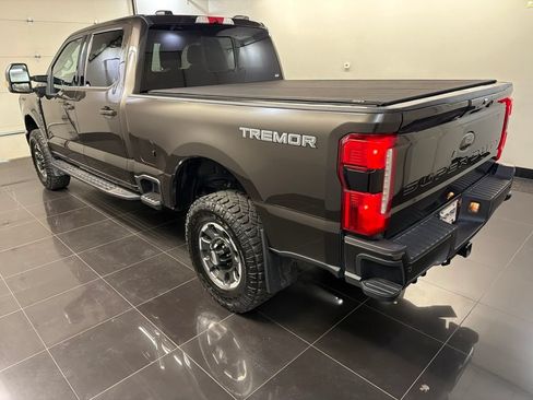 Used 2024 Ford F350 Lariat w/ Lariat Ultimate Package AWD/4WD image 4