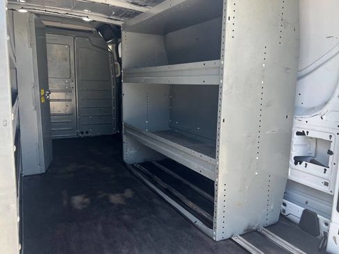 Used 2018 Ford Transit 250 148 Low Roof RWD image 17