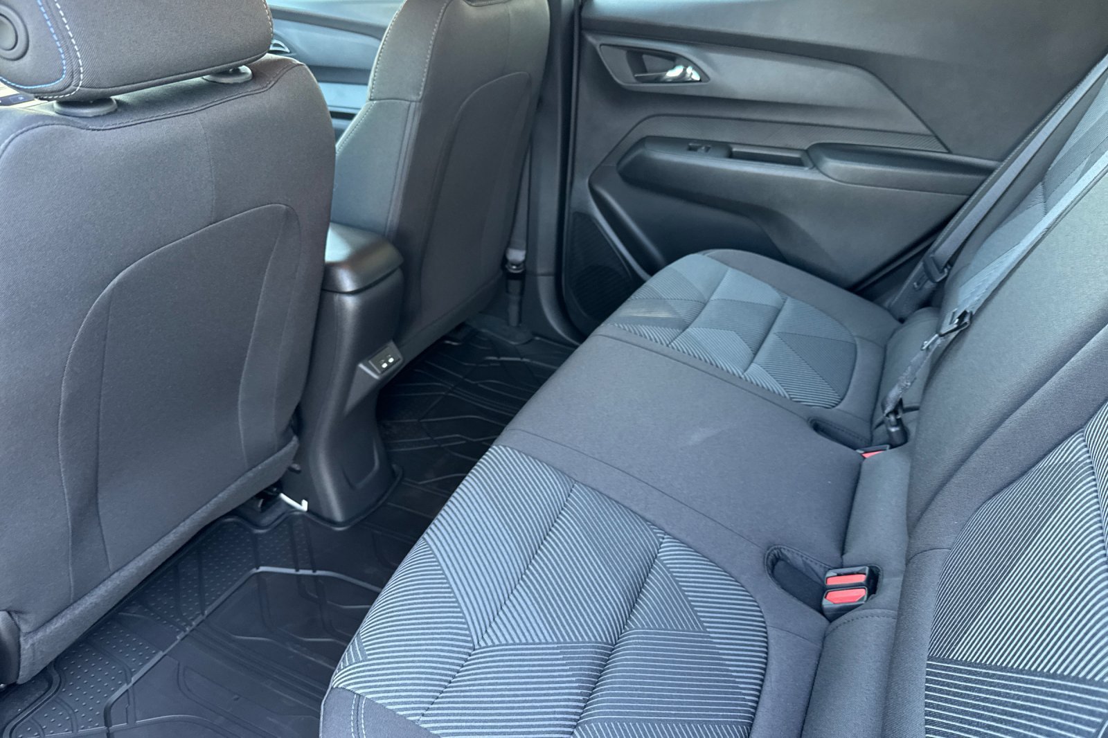 New 2027 Chevrolet Bolt LT FWD image 11