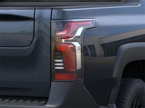 New 2026 Chevrolet Silverado EV LT image 12