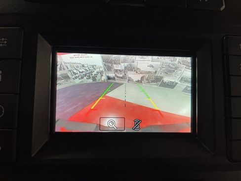 Used 2018 Ford F150 XLT image 31