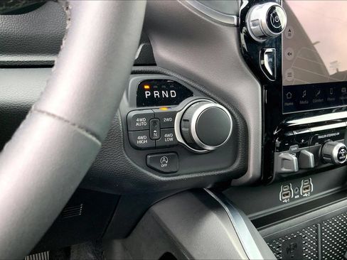 Certified 2025 RAM 1500 Big Horn AWD/4WD image 13