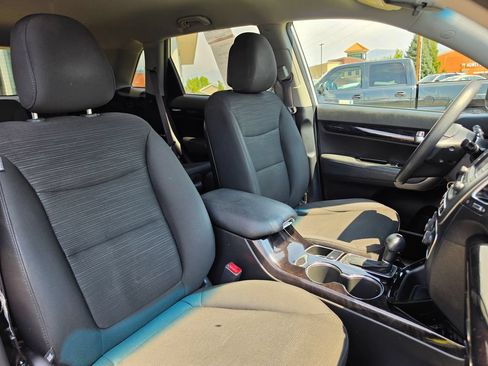 Used 2014 Kia Sorento LX FWD image 14