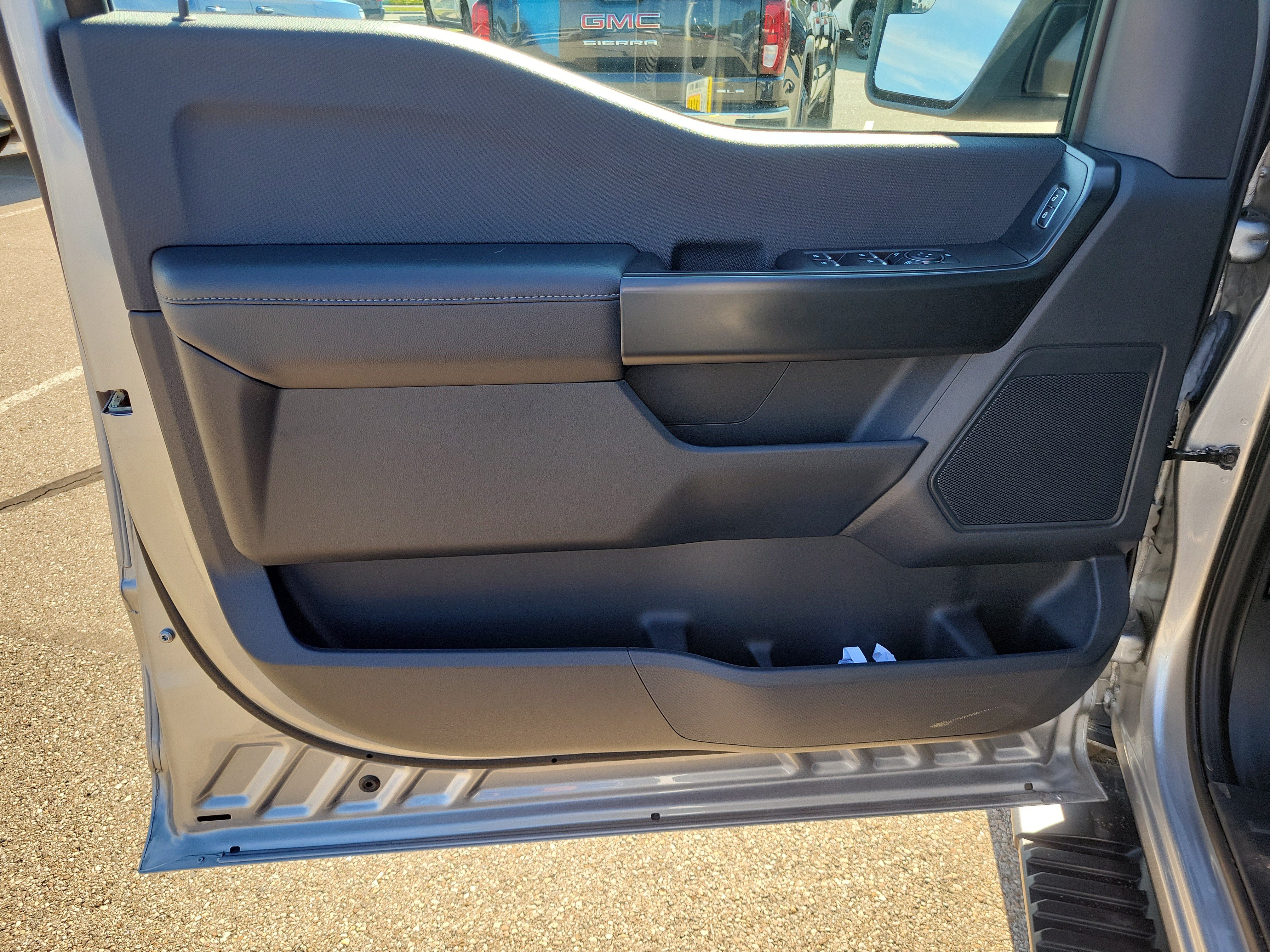 Used 2023 Ford F150 XL w/ STX Appearance Package AWD/4WD image 18