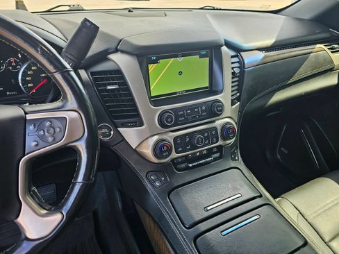 Used 2019 GMC Yukon Denali AWD/4WD image 20