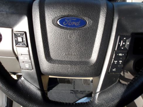 Used 2017 Ford Expedition EL XLT w/ Equipment Group 202A image 20