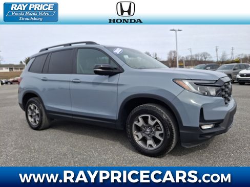 Certified 2023 Honda Passport TrailSport image 1