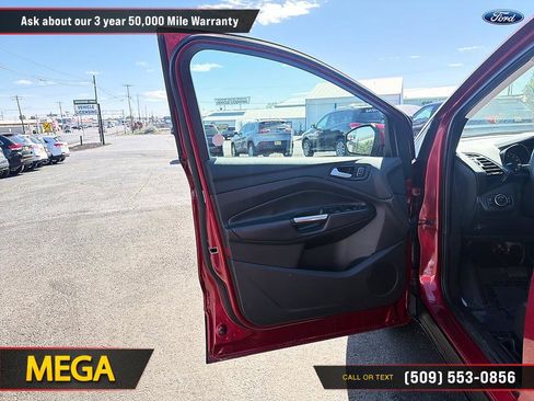 Used 2018 Ford Escape SEL AWD/4WD image 32
