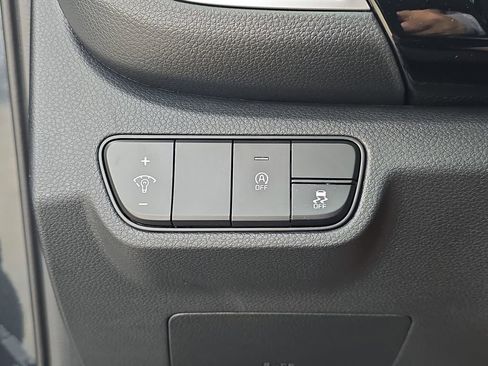 New 2026 Kia Seltos S FWD image 28