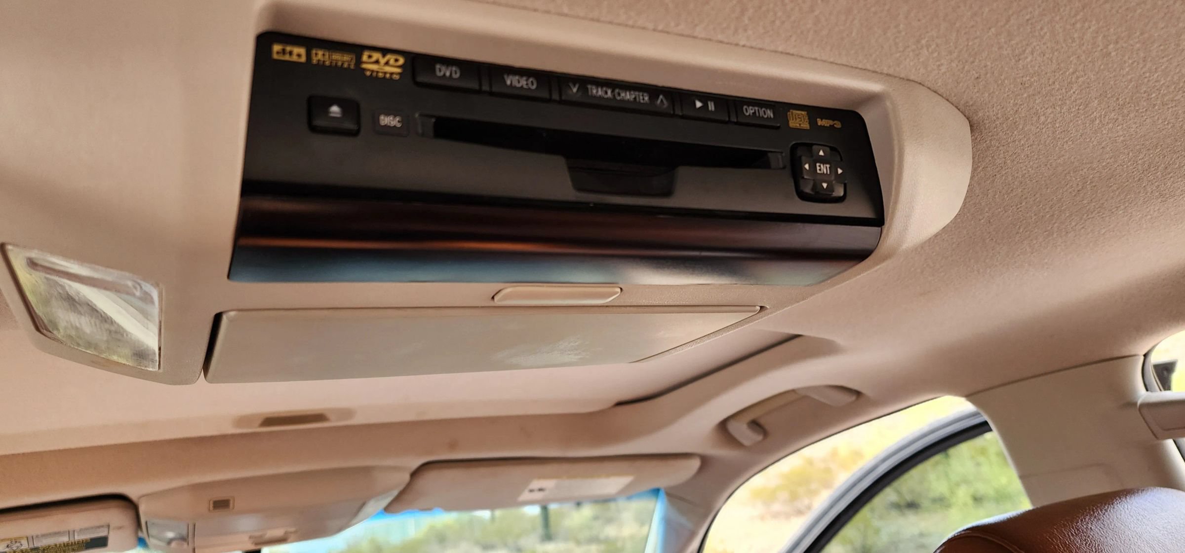 Used 2012 Toyota Sequoia Platinum AWD/4WD image 21