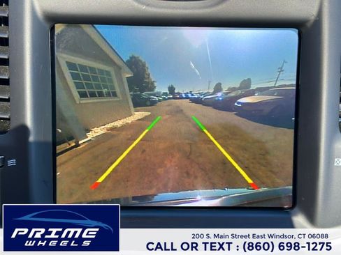 Used 2017 Chrysler 300 Limited w/ Value Package image 22