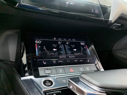 Used 2021 Audi e-tron Premium w/ Black Optic Package AWD/4WD image 15