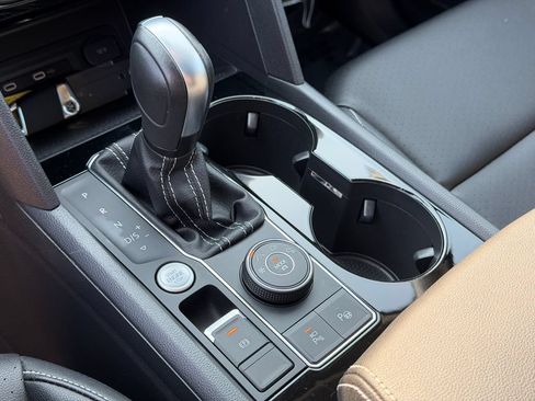 Certified 2023 Volkswagen Atlas SEL AWD/4WD image 20