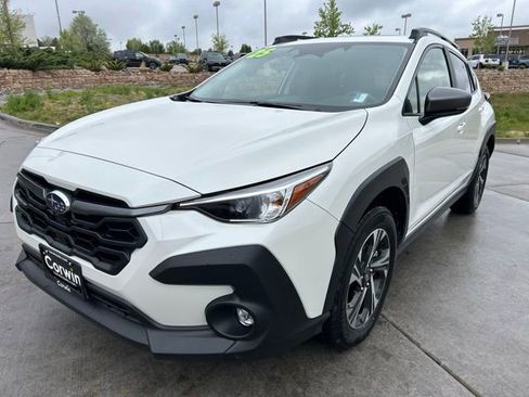 Used 2025 Subaru Crosstrek 2.0i Premium AWD/4WD image 3