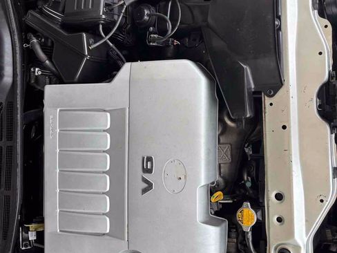 Used 2009 Toyota Avalon XLS FWD image 29