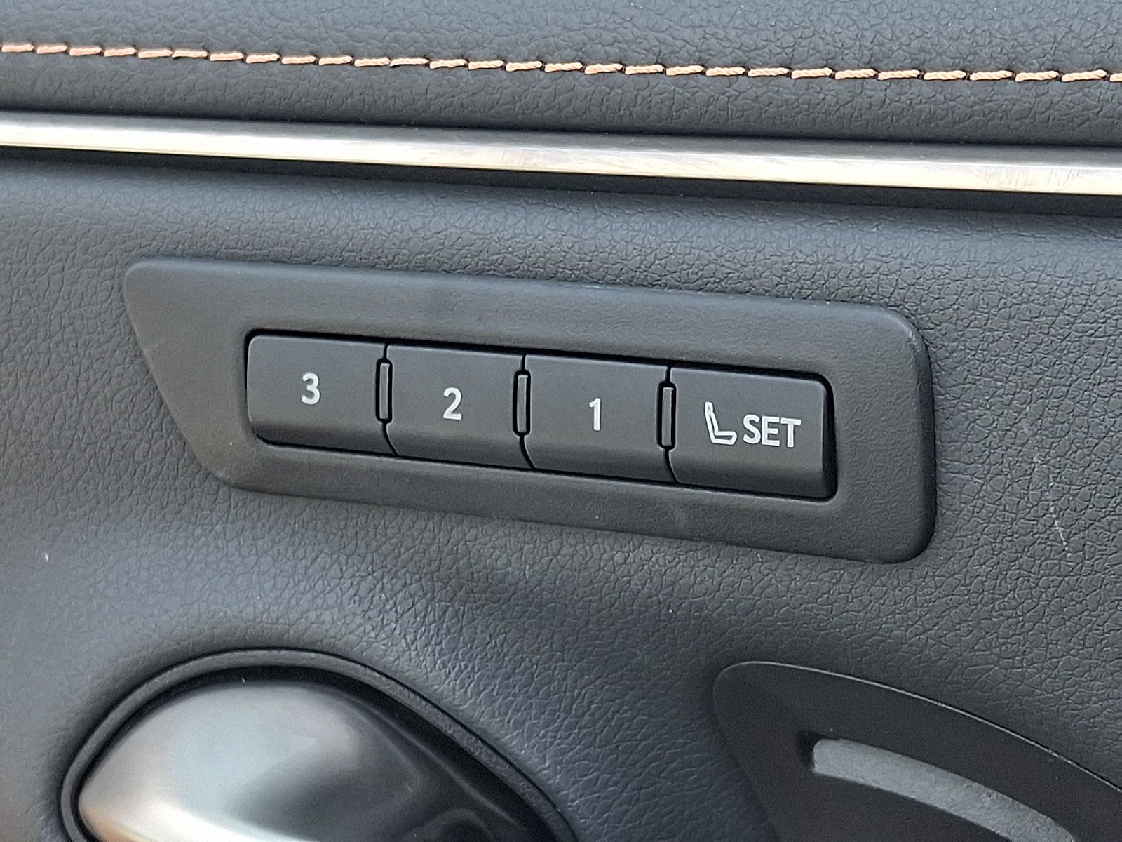 Certified 2023 Lexus ES 350 w/ Premium Package FWD image 26
