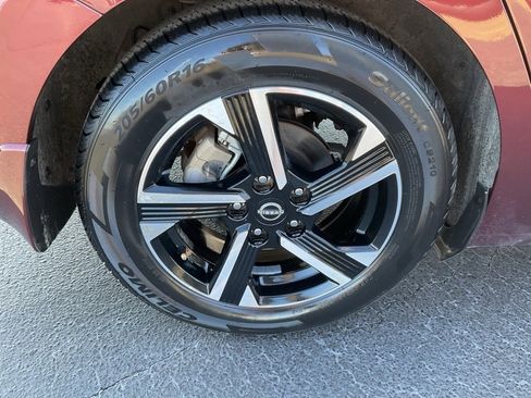 Used 2024 Nissan Sentra SV image 23