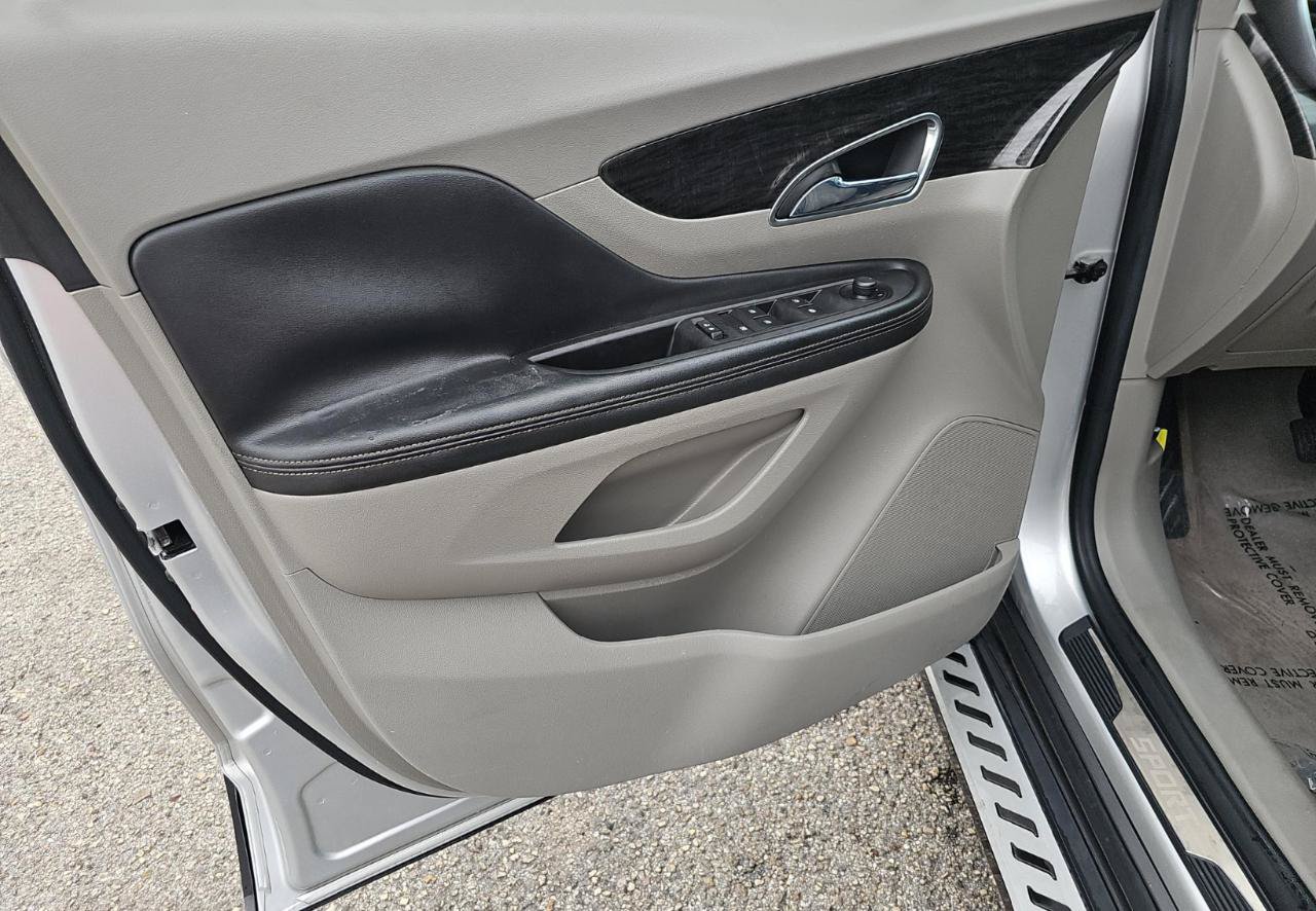 Used 2016 Buick Encore FWD image 12