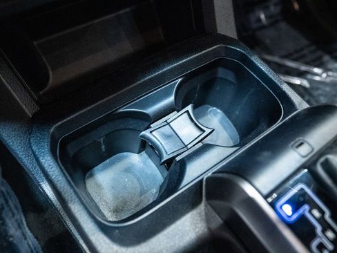 Used 2020 Toyota Tacoma SR5 w/ Blackout Package image 30