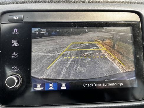 Used 2021 Honda HR-V Sport image 11