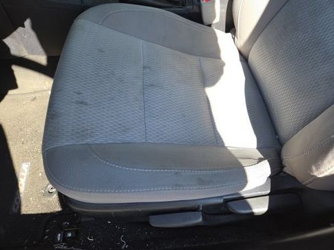 Used 2016 Toyota Corolla LE FWD image 7