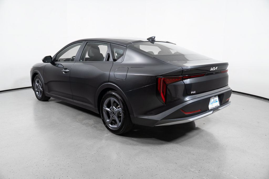 Used 2025 Kia K4 FWD image 10