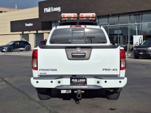 Used 2021 Nissan Frontier PRO-4X w/ Pro-4x Utility Package image 4