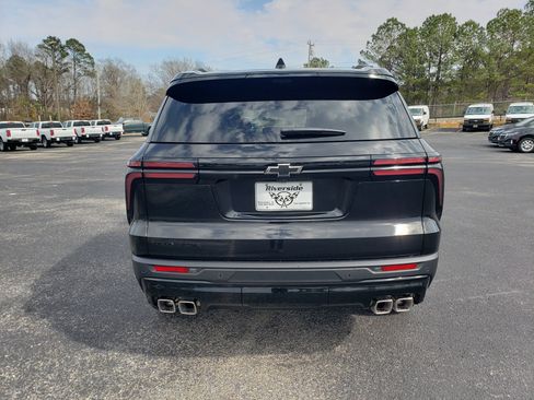 New 2026 Chevrolet Traverse LT w/ Midnight/Sport Edition image 8