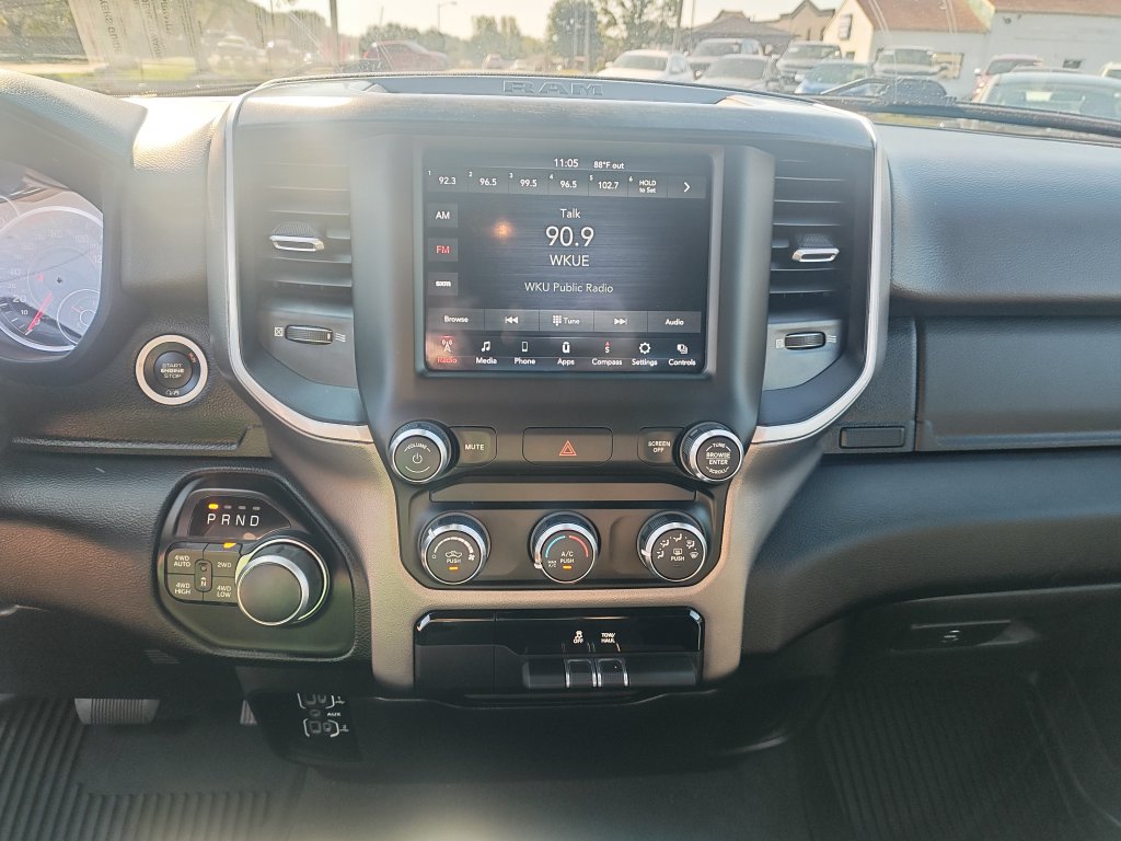 Used 2021 RAM 1500 Big Horn AWD/4WD image 21