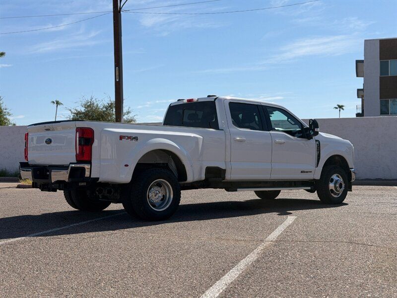 Used 2024 Ford F350 Lariat w/ FX4 Off-Road Package AWD/4WD image 5