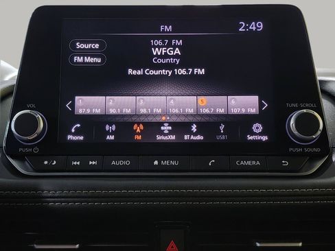 Used 2022 Nissan Rogue SV AWD/4WD image 18