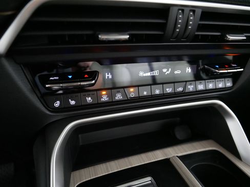 New 2026 MAZDA CX-90 Plug-In Hybrid w/Premium Sport AWD/4WD image 7