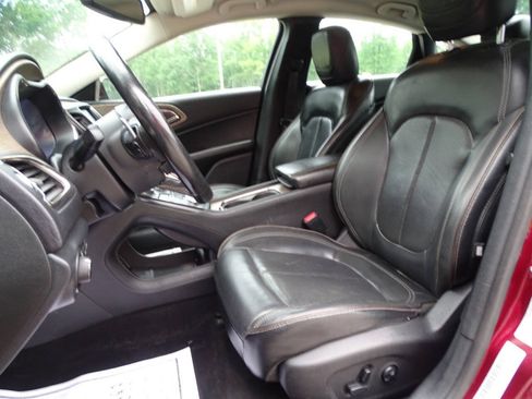 Used 2016 Chrysler 200 C w/ Premium Group FWD image 2