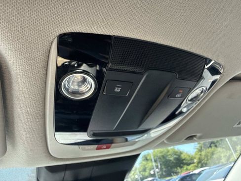 Used 2024 Kia Seltos S AWD/4WD image 25