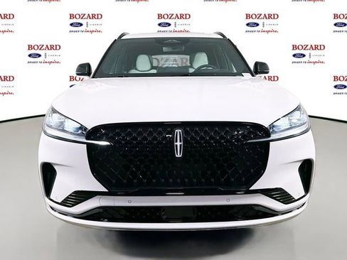 New 2026 Lincoln Aviator Black Label w/ Jet Appearance Package AWD/4WD image 3