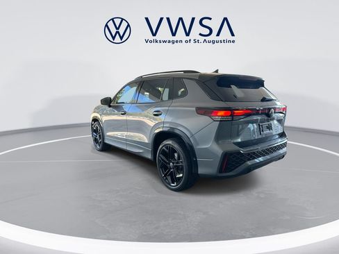 New 2026 Volkswagen Tiguan SE R-Line FWD image 5