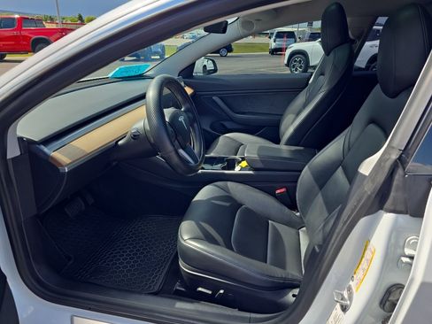 Used 2020 Tesla Model 3 Long Range AWD/4WD image 9